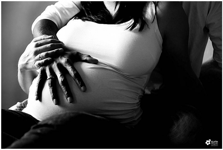 Zwangerschapsfotosgraaf aan huis in Gangelt